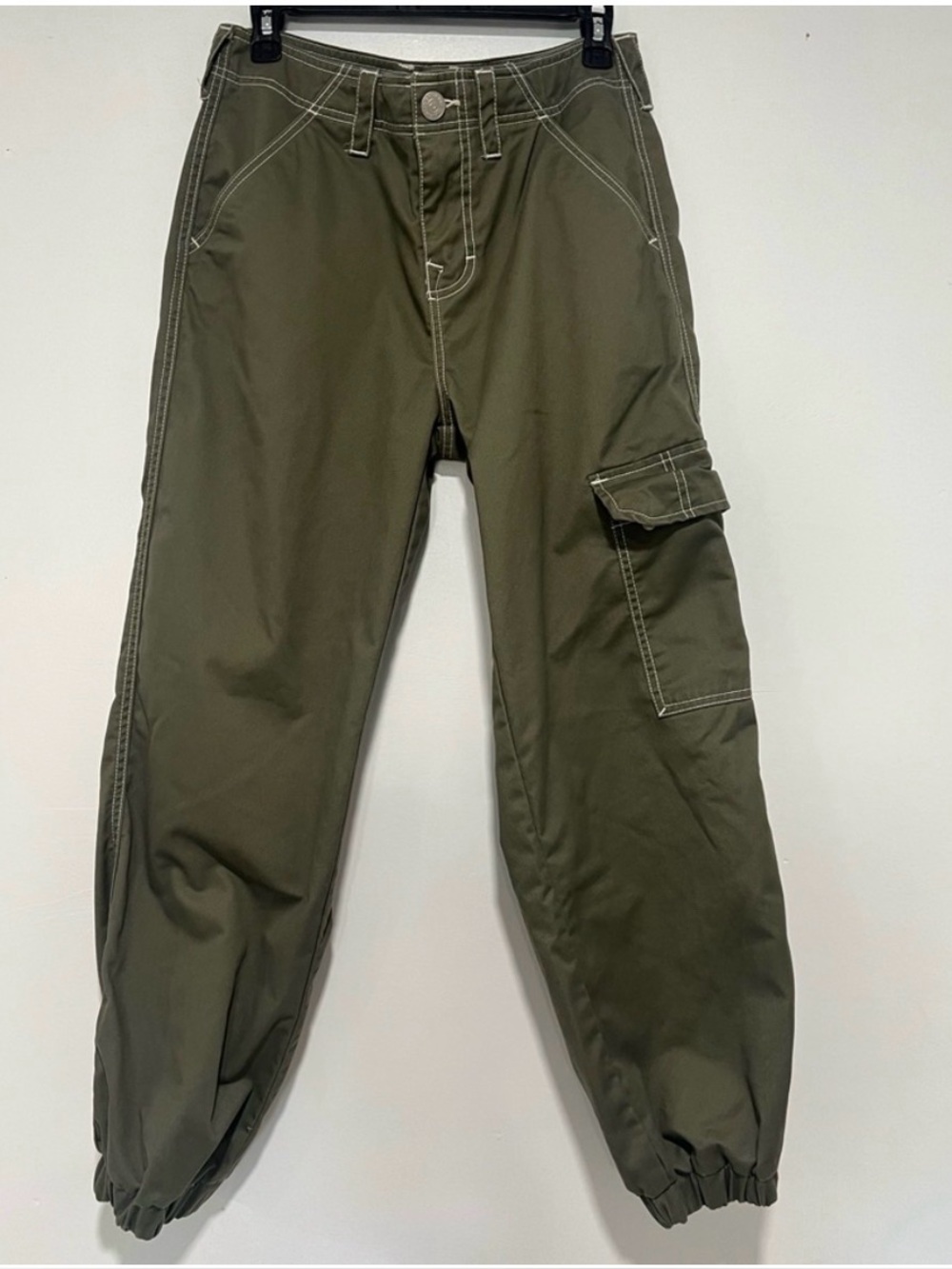 True Religion olive Bobby baggy joggers with cargo pocket - Picture 4 of 11